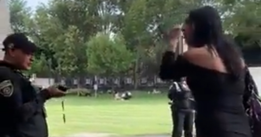 Laura Glover fue expulsada del baño de mujeres por parte de dos miembros del servicio de vigilancia de la Cineteca, denunció en diversas publicaciones difundidas en redes sociales. Foto: Ruido en la Red, captura de pantalla