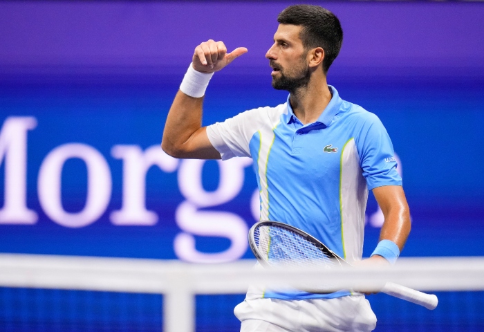 El serbio Novak Djokovic reacciona tras derrotar a Ben Shelton en las semifinales del US Open, el viernes 8 de septiembre de 2023, en Nueva York. Foto: Manu Fernández, AP