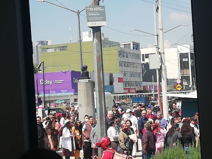 Protocolo en el Metrobús de la Ciudad de México por el Simulacro Nacional 2023.