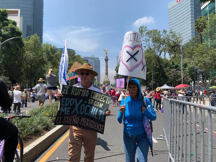 Simpatizantes de Xóchitl Gálvez provenientes del Estado de México.