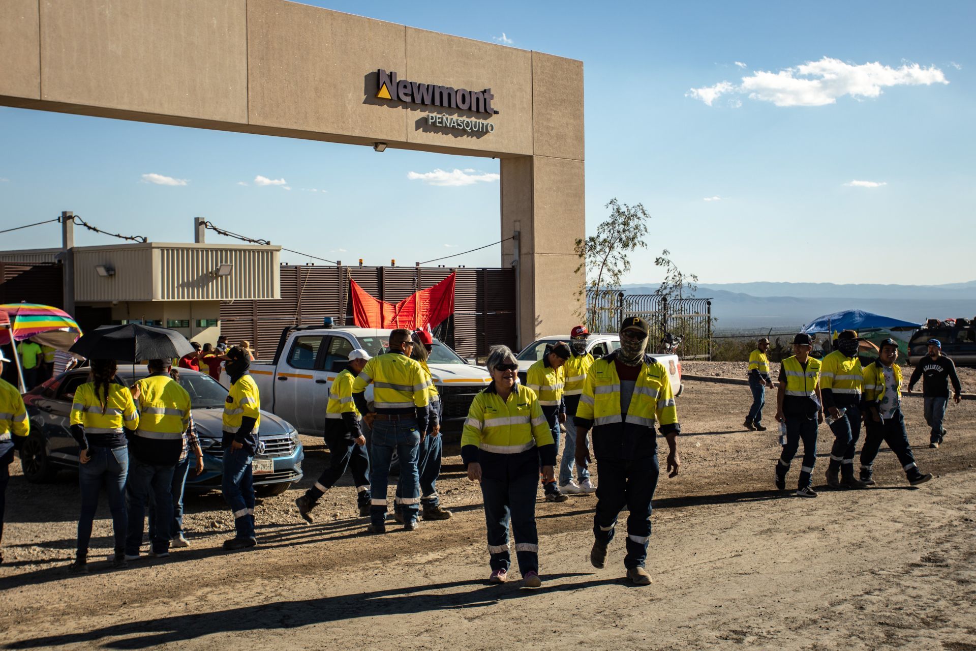 Mineros sindicalizados cumplen 24 horas de huelga en la minera Peñasquito, de la empresa Newmont, ubicada en el semidesierto en el municipio de Mazapil, Zacatecas. Foto: Adolfo Valtierra, Cuartoscuro