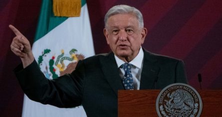 El Presidente Andrés Manuel López Obrador en conferencia de prensa.