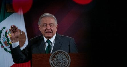 El Presidente Andrés Manuel López Obrador en conferencia de prensa.