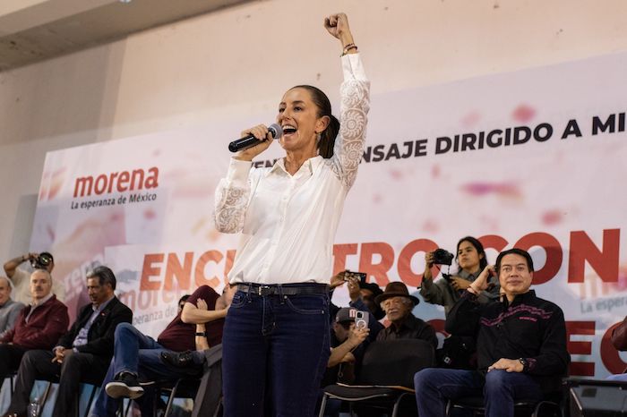 Claudia Sheinbaum, Coordinadora Nacional de los Comités de Defensa de la Cuarta Transformación, en compañía de Ricardo Monreal, Senador de la República, y Mario Delgado Carrillo, dirigente de Morena, visitaron hace unos días a militantes de Morena en una gira de trabajo por el municipio de Jerez, Zacatecas.