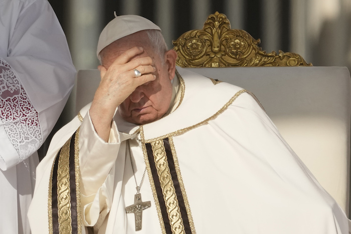 El Papa Francisco preside la misa inaugural del Sínodo de Obispos, en la Plaza de San Pedro, en el Vaticano, el 4 de octubre de 2023.