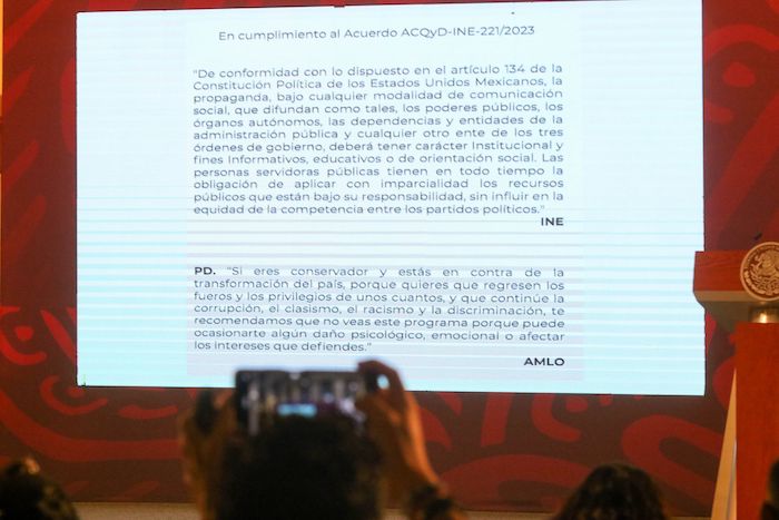 Posdata en las conferencias de AMLO.