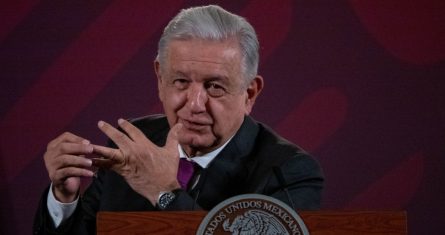 Andrés Manuel López Obrador, presidente de México; en compañía de Jorge Alcocer, secretario de Salud, Ruy López Ridaura, subsecretario de Prevención y Promoción a la Salud, y Zoe Robledo, director general del Instituto Mexicano del Seguro Social (IMSS) encabezaron la conferencia matutina para dar detalles sobre el informe quincenal de salud denominado “Pulso de la Salud”.