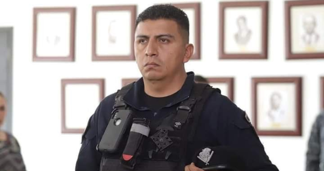 Un comando armado asesinó al jefe de la Policía Municipal de Fresnillo, Zacatecas y a otro elemento más. Los hechos ocurrieron la tarde de este jueves, cuando el director de la corporación y otros elementos policiales viajaban a bordo de una patrulla.