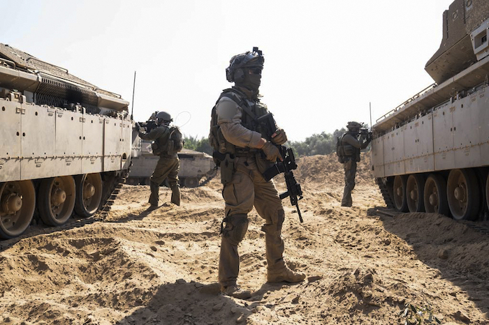 En esta imagen, distribuida por el ejército israelí el 2 de noviembre de 2023 se muestra la campaña terrestre de las fuerzas de Israel en la Franja de Gaza.