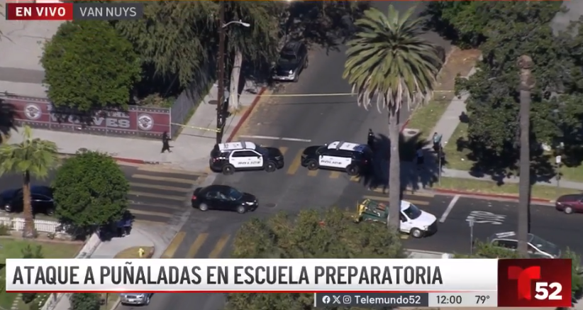 Estudiantes fueron apuñalados en la escuela Van Nuys, en Los Ángeles. Foto: Captura de video.