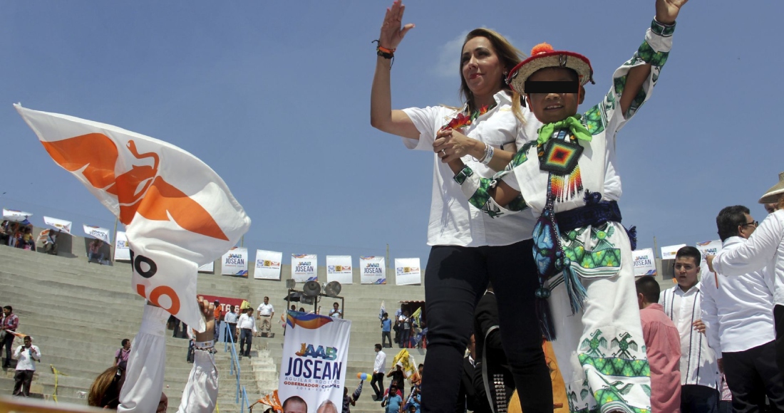 El candidato a la gubernatura de Chiapas José Antonio Aguilar Bodegas, en campaña rumbo a los comicios del 1 de julio, en 2021.