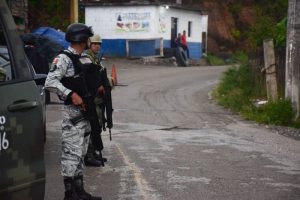 400 elementos del Ejercito Mexicano, Guardia Nacional y Policía Estatal, implementaron un operativo llamado Unión en el municipio de Pantelhó para garantizar la paz ante los diferentes hechos de violencia.