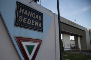 La Secretaría de Defensa Nacional (Sedena) recibió el hangar presidencial ubicado en el Aeropuerto Internacional de la Ciudad de México (AICM) este miércoles, de acuerdo con un acuerdo publicado en el Diario Oficial de la Federación (DOF).