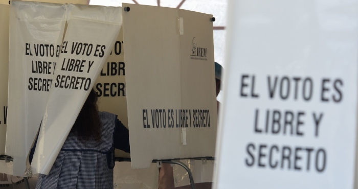 Aspectos de votación en la zona norte de Toluca.