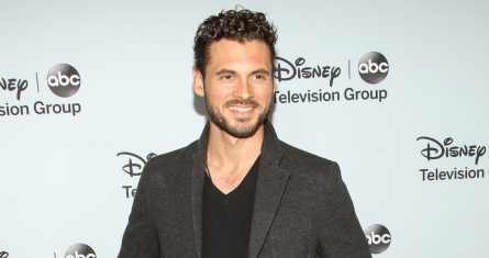 El actor Adan Canto asiste al evento Winter 2014 TCA All Star Reception de Disney, el 17 de enero de 2014, en Pasadena, California. (Foto: Paul A. Hebert/Invision/AP