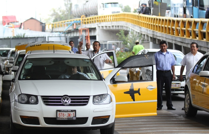 el Juzgado ordenó la revisión de los estados financieros a dicha organización pues, hasta la fecha, ésta adeuda más de 60 millones de pesos por concepto de ingresos no declarados al Aeropuerto. Foto: Galo Cañas, Cuartoscuro