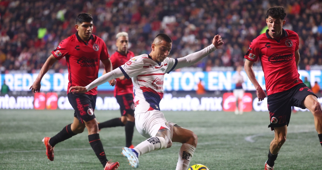 El Guadalajara se la jugó en el segundo tiempo y le arrancó un punto a los fronterizos, mientras que el Toluca y los Camoteros se repartieron diversas situaciones de peligro y también empataron. Foto: X @Chivas