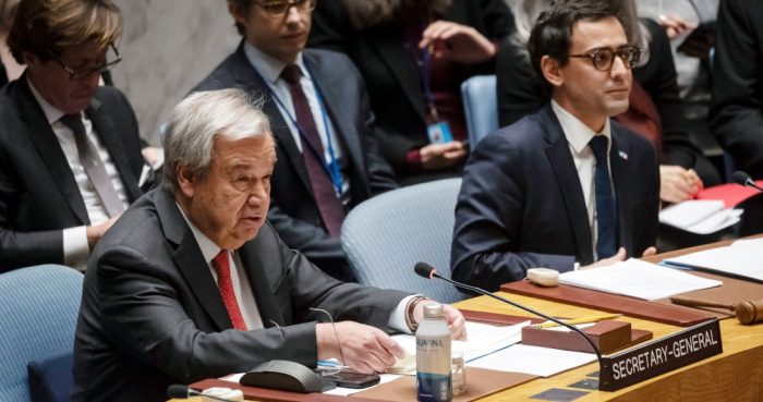 El secretario general de la Organización de las Naciones Unidas (ONU), António Guterres, habla durante una reunión del Consejo de Seguridad en la sede de las Naciones Unidas, el martes 23 de enero de 2024. Foto: Yuki Iwamura, AP