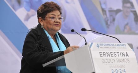 La Fiscal Ernestina Godoy.