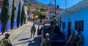 Cuatro de los nueve jóvenes privados de la libertad por un grupo armado la noche del sábado 13 de enero en Santa Fe Tepetlapa, Buenavista de Cuéllar, fueron puestos en libertad en la comunidad de Zacapalco, perteneciente al mismo municipio.