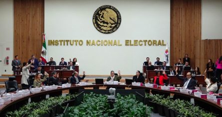 El Instituto Nacional Electoral (INE) aseguró ayer que está abierto a dialogar sobre la reforma electoral que presentó el Presidente Andrés Manuel López Obrador ante el Congreso de la Unión.