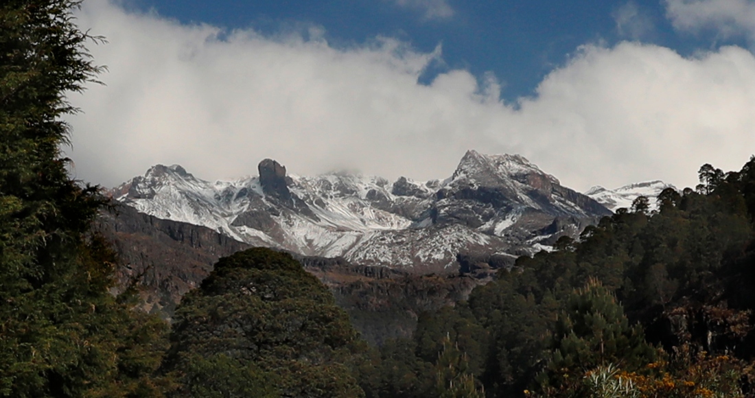 Vista del volcán Iztaccíhuatl desde Santiago Xalitzintla, México, el 3 de mayo de 2019.