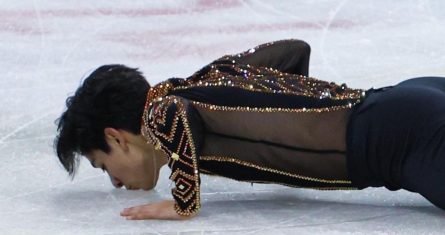 Donovan Carrillo pasa a la final del Campeonato Mundial de Patinaje Artístico sobre Hielo.