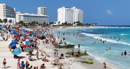 Quintana Roo espera recibir casi un millón 300 mil visitantes en Semana Santa.