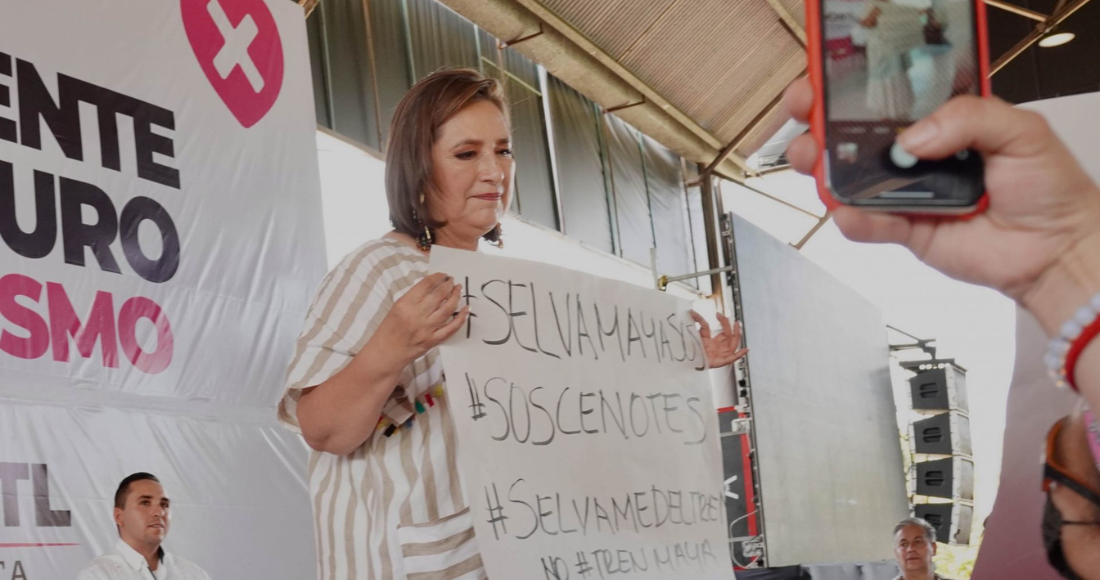 Xóchitl Gálvez Ruiz, candidata a la presidencia de la República por la alianza PAN-PRI-PRD, durante su visita a la Universidad Anahuac de la entidad para presentar sus propuestas en caso de ser electa.