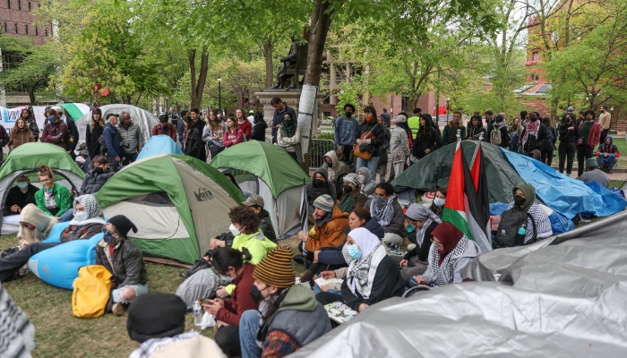 Campamento en apoyo de los palestinos en College Green en el campus de Penn, en Filadelfia el sábado 27 de abril de 2024. 