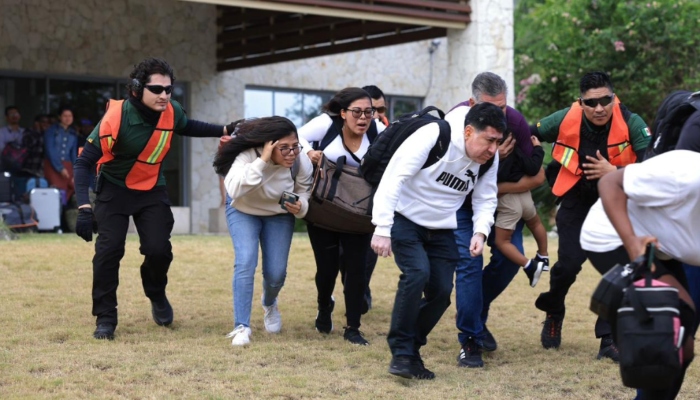 El operativo de evacuación humanitaria de las autoridades mexicanas, se derivó del control ilícito que grupos armados tienen sobre el Aeropuerto Internacional Toussaint Louverture.