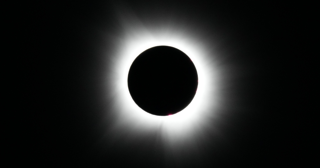 Un eclipse total de Sol, el lunes 8 de abril de 2024, en Arlington, Texas.