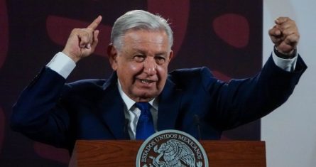 El Presidente Andrés Manuel López Obrador en conferencia de prensa.