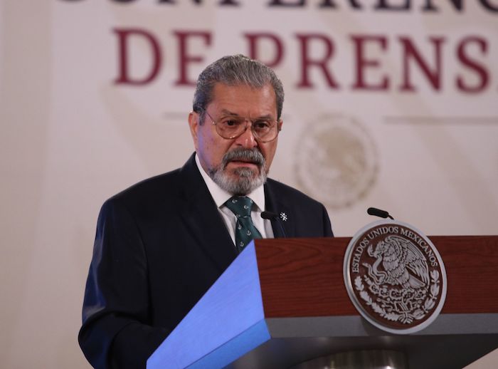 Carlos Ignacio Velázquez Tiscareño, exdirector general del Aeropuerto Internacional de la Ciudad de México (AICM), en conferencia desde Palacio Nacional.