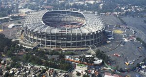 Vista aérea del Estadio Azteca en la ciudad de México.