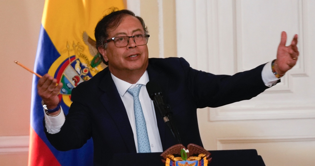 El Presidente colombiano Gustavo Petro da un discurso durante la ceremonia de toma de posesión de la nueva Fiscal General Luz Adriana Camargo en el Palacio Presidencial en Bogotá, Colombia, el viernes 22 de marzo de 2024.