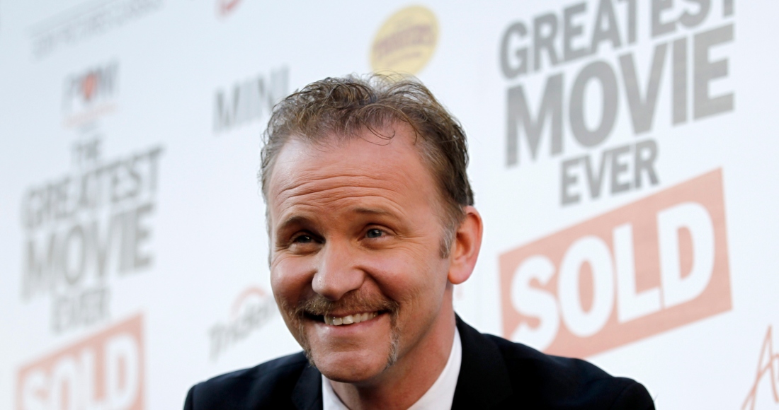 El cineasta Morgan Spurlock llega al estreno de "Pom Wonderful Presents: The Greatest Movie Ever Sold" en Los Angeles el 20 de abril de 2011. Spurlock, quien fue nominado al Oscar e hizo de la comida y las dietas estadounidenses el trabajo de su vida, comiendo sólo en McDonald's durante un mes para ilustrar los peligros de una dieta de comida rápida, ha muerto. Tenía 53 años.