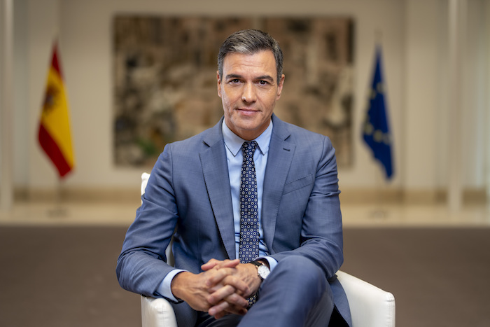 El Presidente del Gobierno español Pedro Sánchez en el Palacio de la Moncloa en Madrid el 27 de junio de 2022.