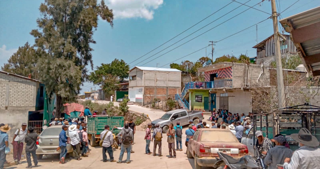 Gaudencio Hernández Hernández, síndico de Santiago Amoltepec, Oaxaca, fue asesinado en un ataque armado ayer junto con otras dos personas, confirmó la Fiscalía General del Estado (FGE).