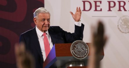 Andrés Manuel López Obrador, Presidente de México, defendió la propuesta para que la Guardia Nacional (GN) se adhiera a la Secretaría de la Defensa Nacional (Sedena); pues advirtió que si la nueva corporación se queda en manos de la Secretaría de Seguridad y Protección Ciudadana (SSPC), "se va a echar a perder".