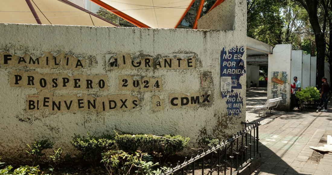  La noche de ayer, autoridades del Instituto Nacional de Migración (INM) realizaron un operativo para el retiro del campamento de migrantes que se asentaba en la plaza Giordano Bruno, en la colonia Juárez. 