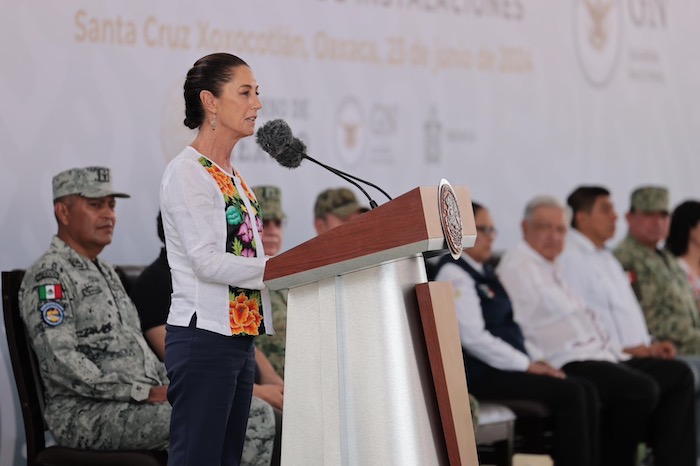 Claudia Sheinbaum Pardo, virtual Presidenta electa de México, anunció que su próximo Gobierno buscará fortalecer y consolidar a la Guardia Nacional (GN) como parte de la Secretaría de la Defensa Nacional (Sedena) a través de "la reforma constitucional que está en puerta en el Congreso de la Unión".