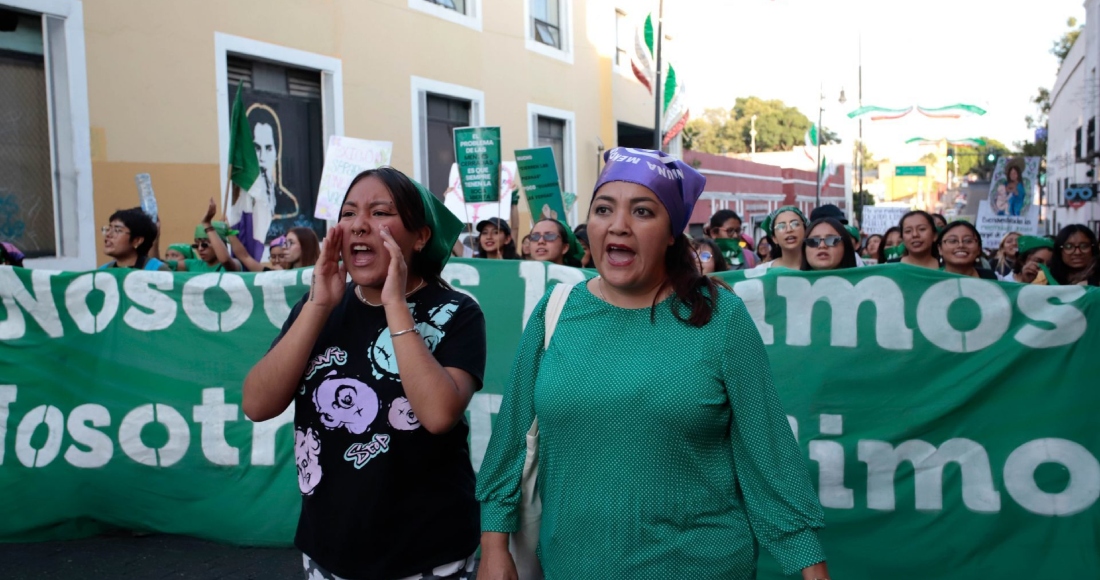 Cientos de mujeres favor de la despenalización del aborto con una marcha por el centro histórico de la capital, el 28 de septiembre de 2021.