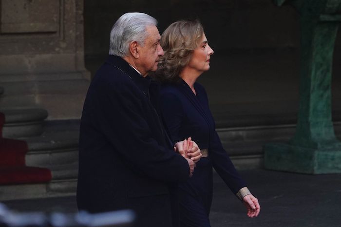 El pasado 22 de febrero de 2024, el Presidente Andrés Manuel López Obrador y la escritora Beatriz Gutiérrez Müller encabezaron el 111 Aniversario Luctuoso de Francisco I. Madero en el Patio de Honor de Palacio Nacional.