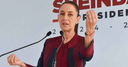 Claudia Sheinbaum, virtual presidenta electa, durante su intervención en la conferencia de prensa realizada en la casa de transición ubicada en la colonia El Prado.