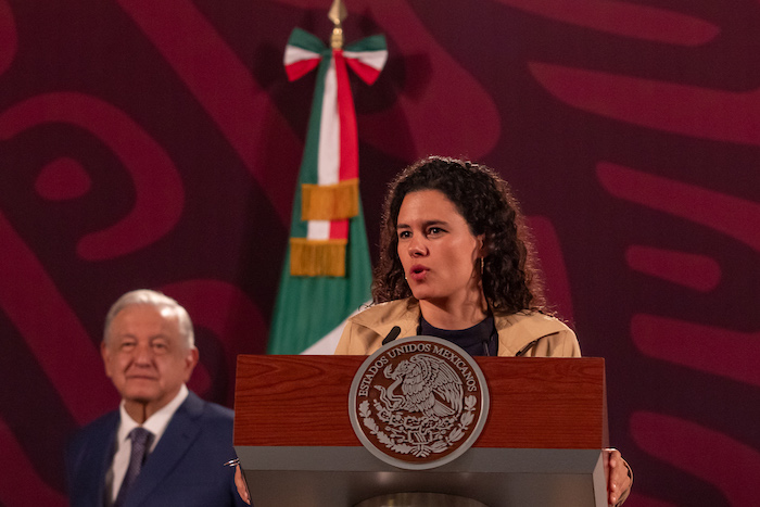 Luisa María Alcalde Luján, titular de la Secretaría de Gobernación (Segob), mostró por qué no puede haber sobrerrepresentación en el Congreso.