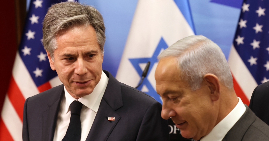 El Secretario de Estado de EU, Antony Blinken, y el Primer Ministro israelí, Benjamin Netanyahu, en una conferencia de prensa conjunta, el lunes 30 de enero de 2023 en Jerusalén.