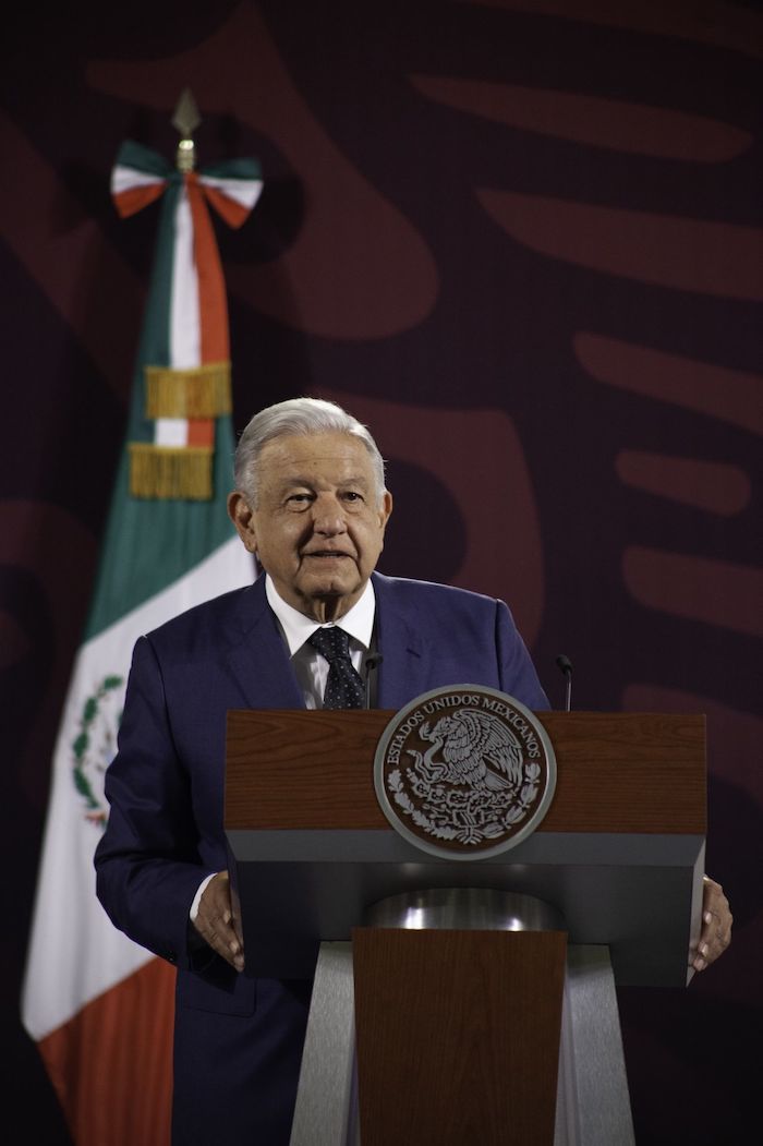 El Presidente Andrés Manuel López Obrador dijo que si las y los jueces están en paro de actividades para expresar su rechazo a la reforma al Poder Judicial, al menos hay certeza de que no van a liberar a delincuentes del crimen organizado y de cuello blanco.