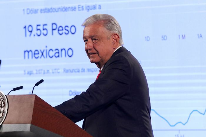 Andrés Manuel López Obrador, Presidente de México, habló esta mañana sobre el llamado "lunes negro" con el objetivo de calmar los ánimos y dar un poco de tranquilidad ante la incertidumbre que hay en el sector económico por la crisis que se desató en los mercados mundiales.