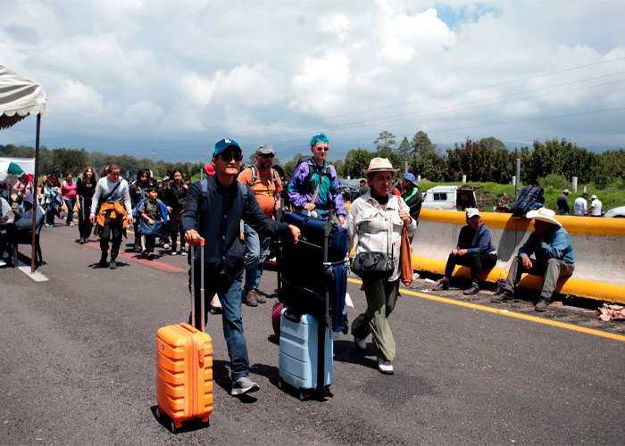 bloqueo-autopista-mexico-puebla-6